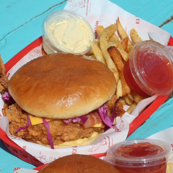 El Gallón Burger en Combo