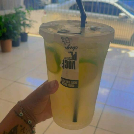 Limão, Vodka, Açúcar, Gelo