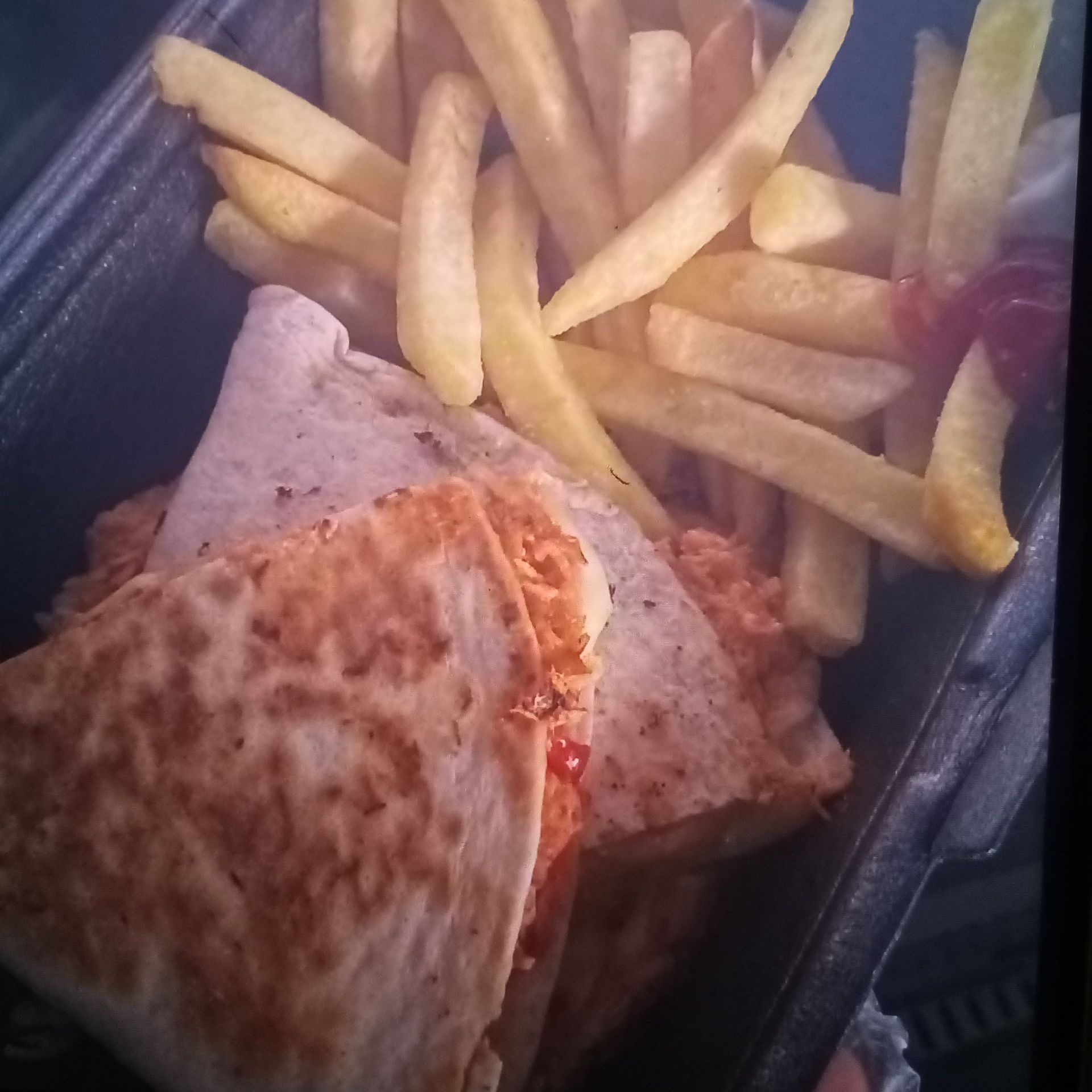 2 QUESADILLAS CON BARBACOA