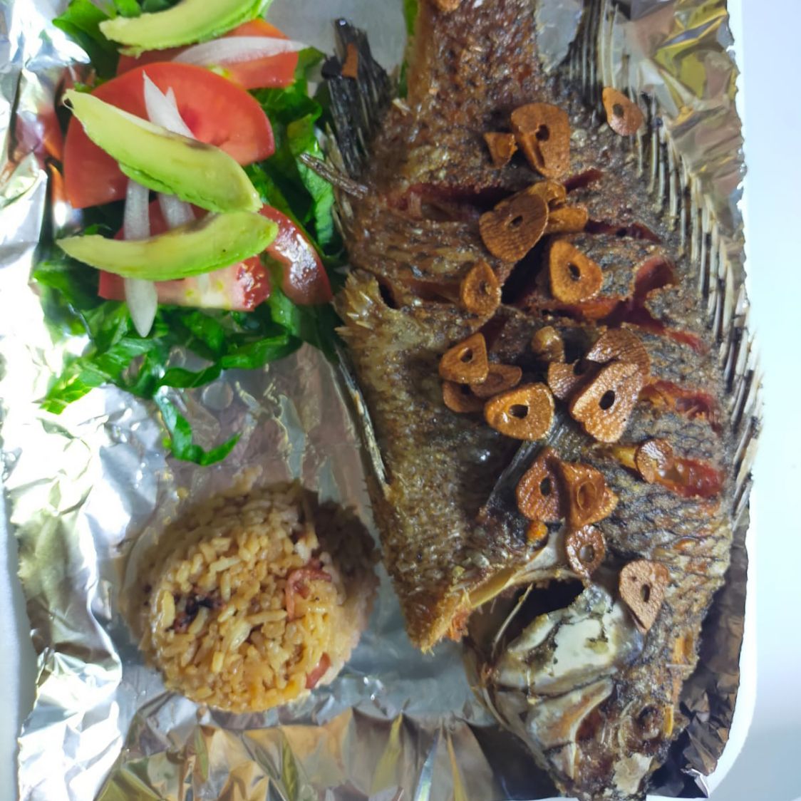 Mojarra al Ajo