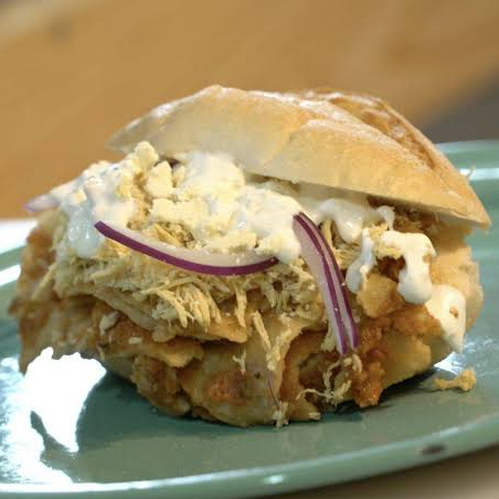 Torta de Chilaquiles Con Pollo