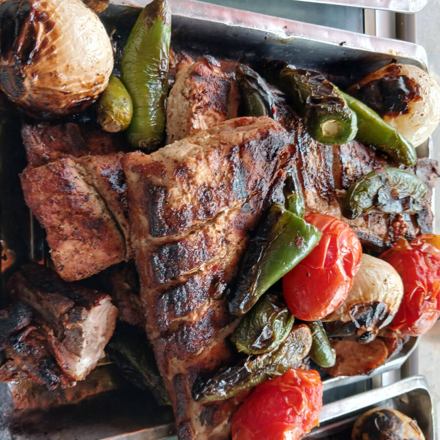 Costillas Asadas al Carbón Kilo