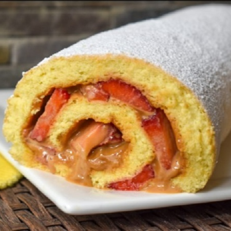 Pionono de Manjar Blanco con Fresa 33 cm