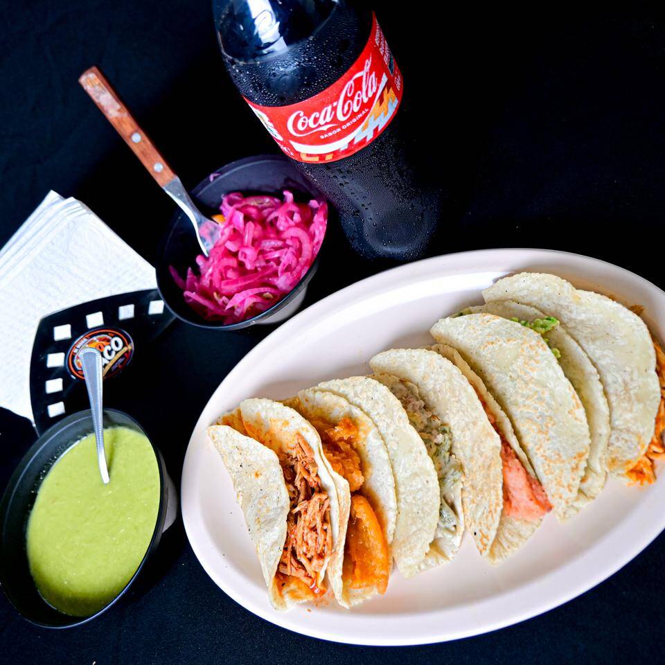 6 Tacos y 1 Coca Cola