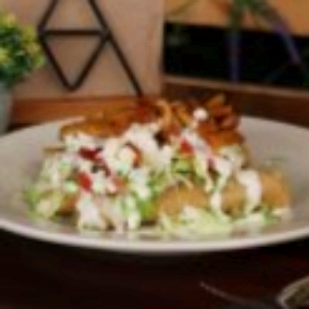 Tacos dorados con milanesa