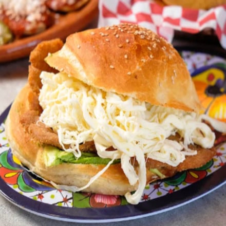 Cemita de Milanesa