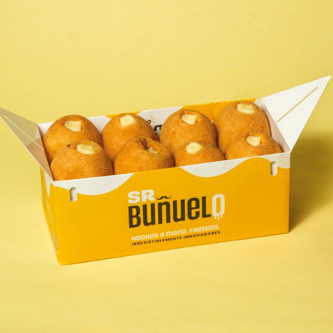 Caja X 8 Buñuelos de Queso