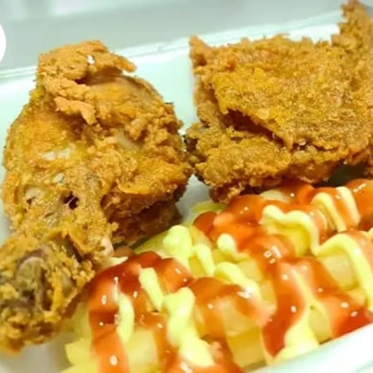 Porción de Pollo con Papas Muslo y Cuarto,gaseosa