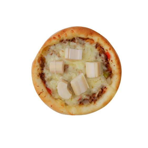 carne moída+ cebolas e tomates picadinhos+ muçarela + palmito