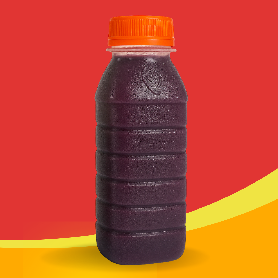 Garrafinha de açai cremoso, não é ralo... textura deliciosa e consistente. 300ml