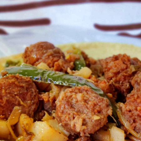 1/2 Kilo de Longaniza con Papas