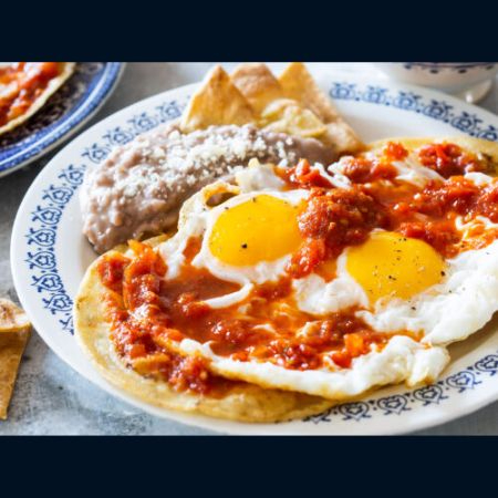 HUEVOS RANCHEROS