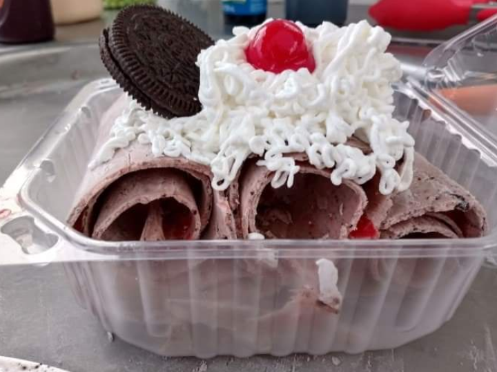Ice Roll OREO Cereza