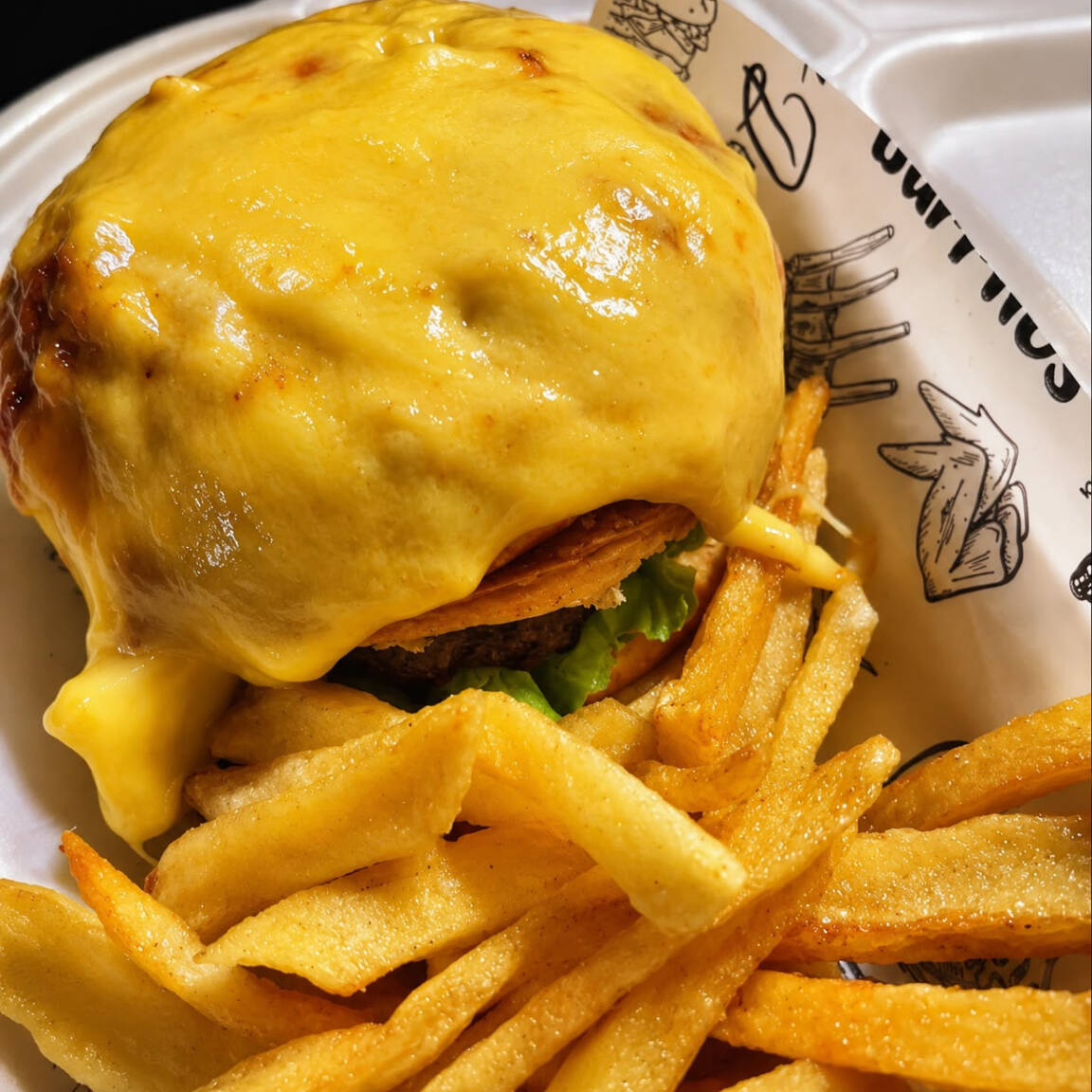 Hamburguesa Gratinada + Papas