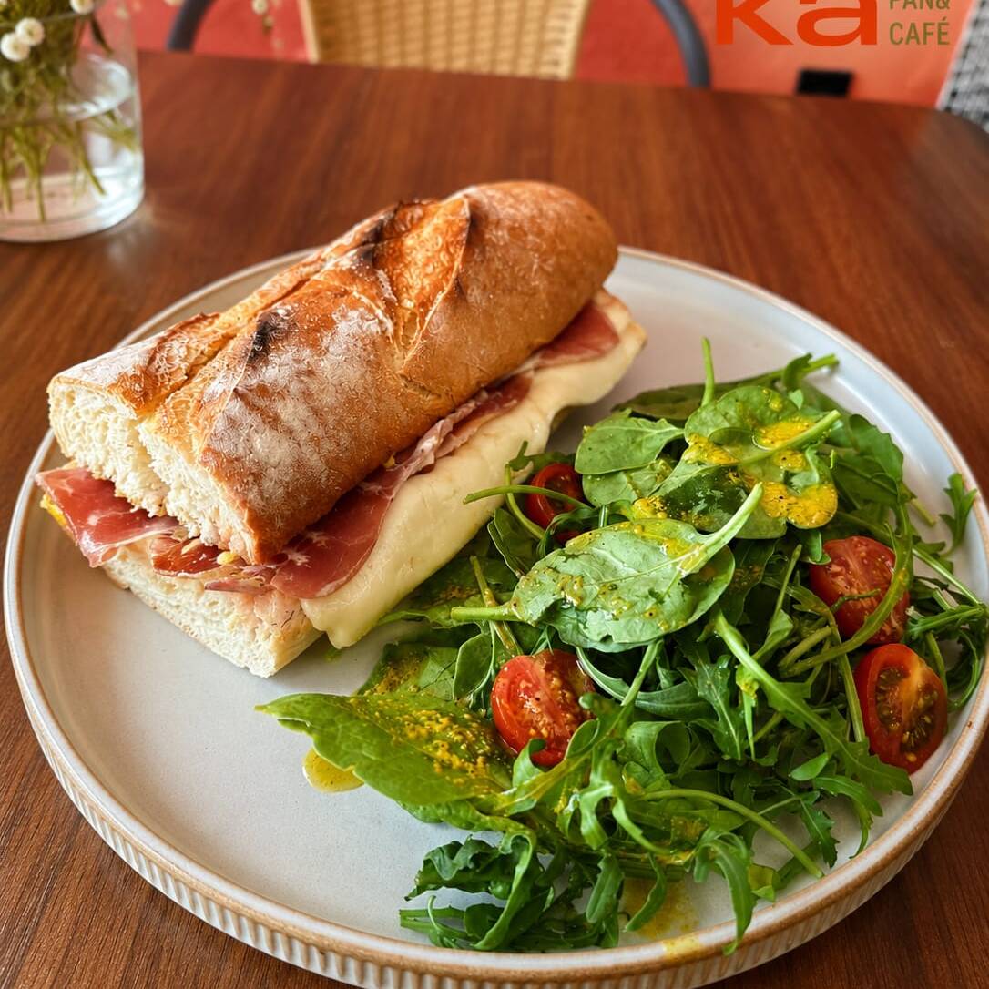 Baguette de Serrano y Mozzarella