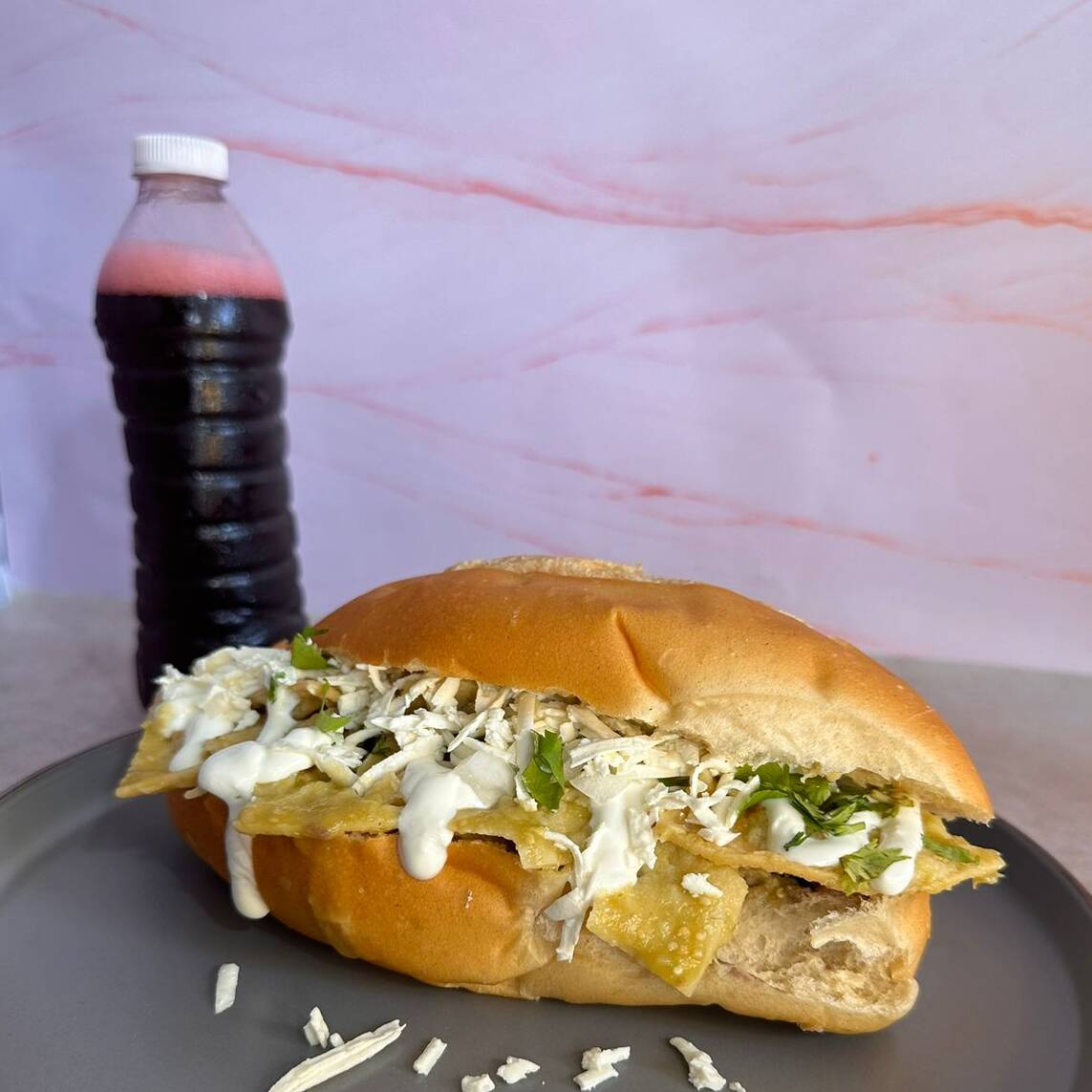 Tecolota + Agua Fresca