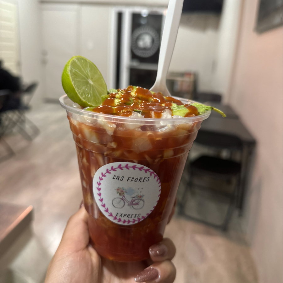 Tostaditas con Clamato