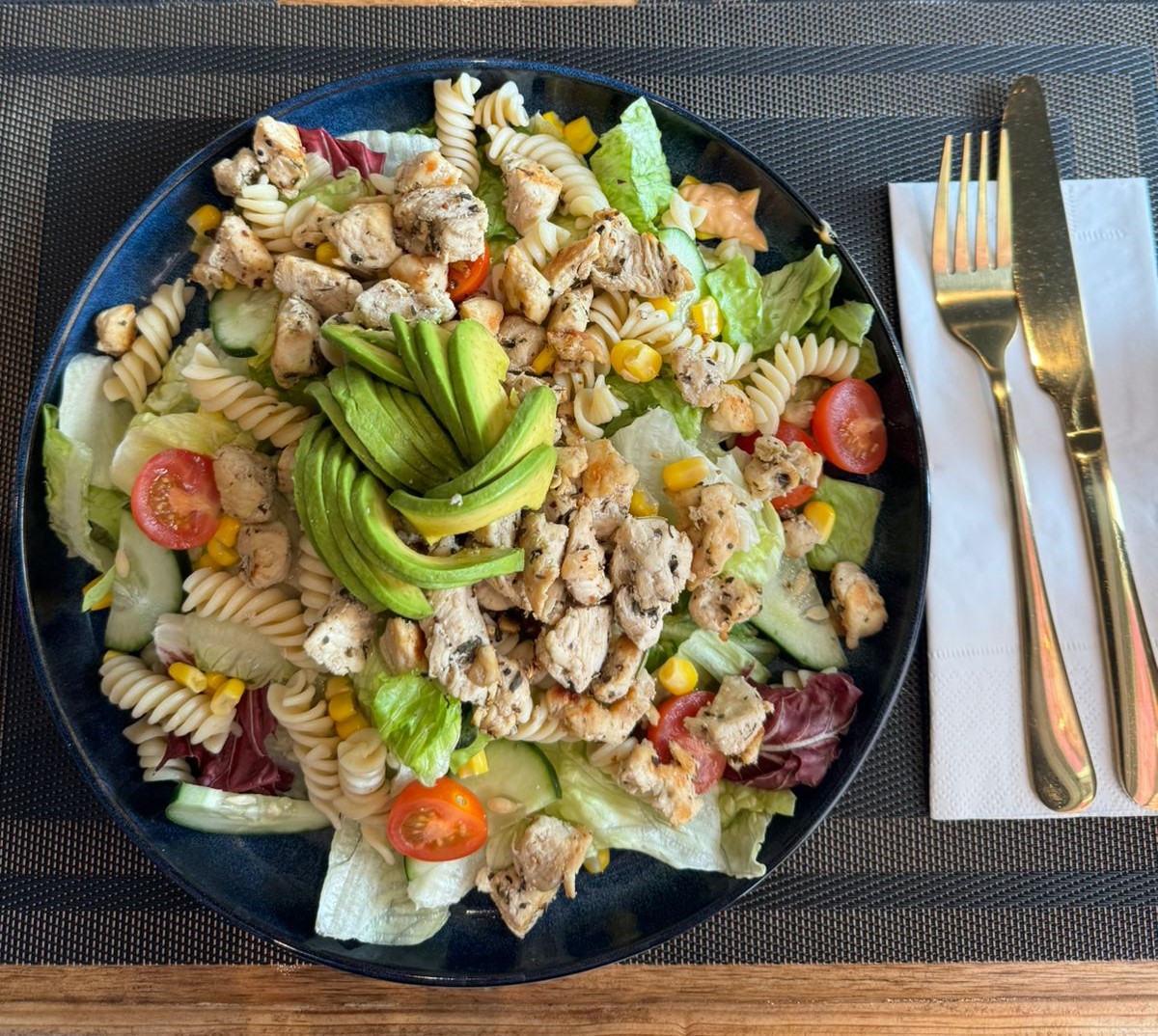 ENSALADA POLLO