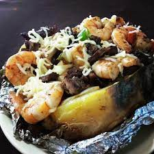 Papa al Horno Mar y Tierra