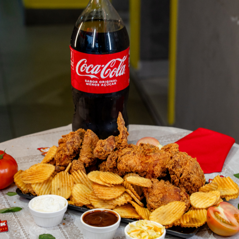 16 Tiras de Frango + 4 Molhos + Batata P + Refrigerante 2l