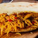 AREPA DE POLLO