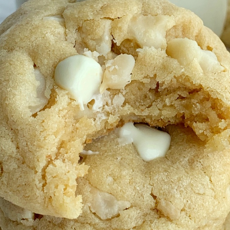 Galleta con Nuez de Macadamia y Chocolate Blanco