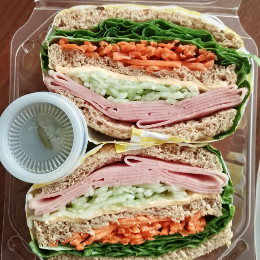 Sandwich Coreano de Jamón de Pavo