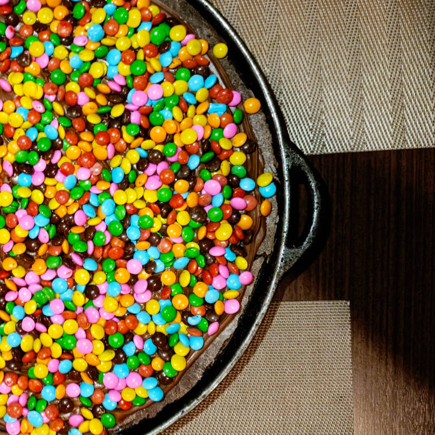 Chocolate e confete.