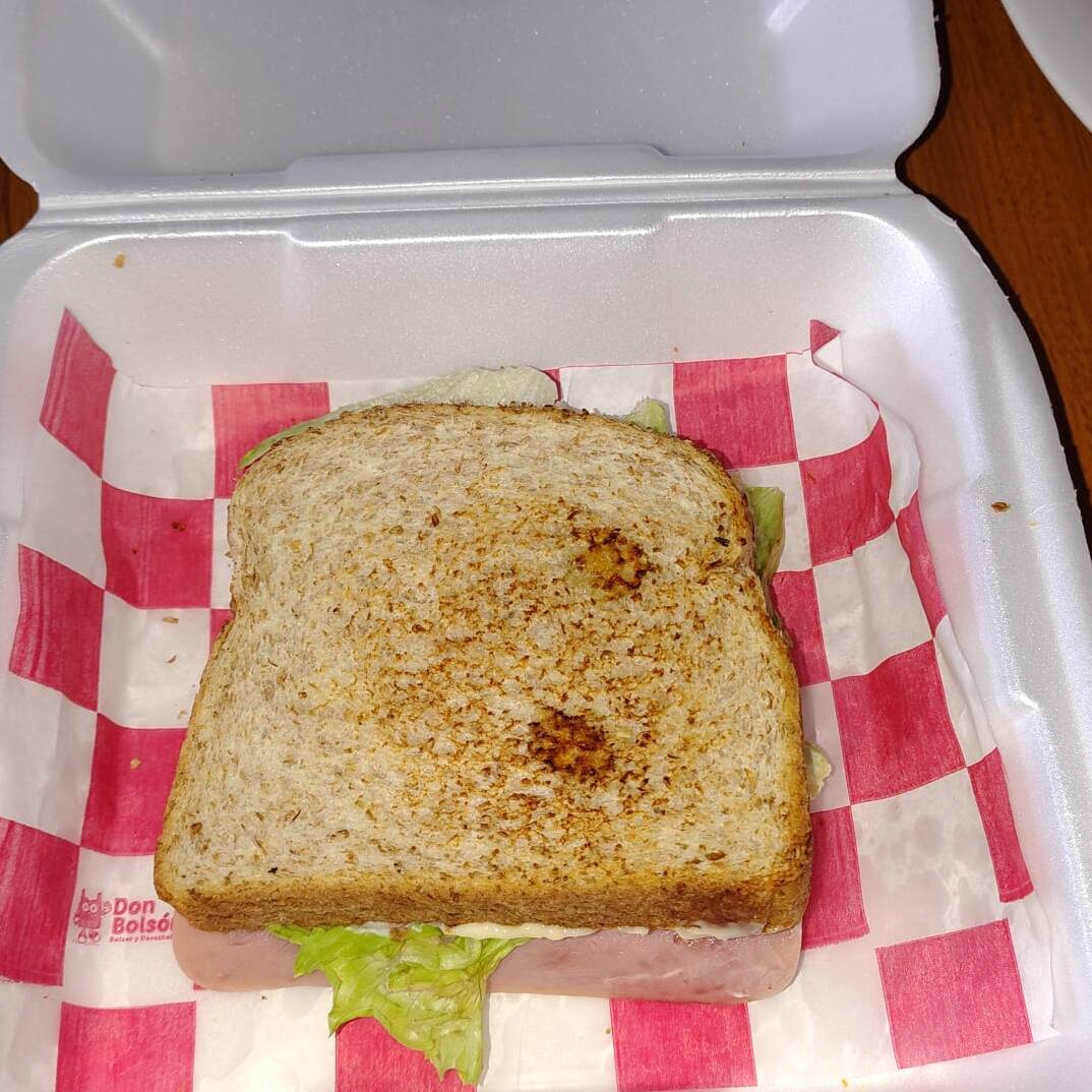 Sándwich tradicional