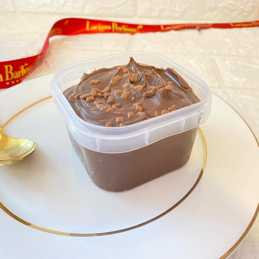 Brigadeiro cremoso de chocolate Belga Callebaut. Peso médio 200g