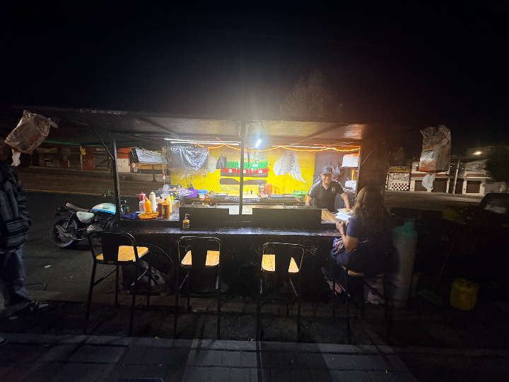 COOL RUNNING HAMBURGUESAS Y ALITAS