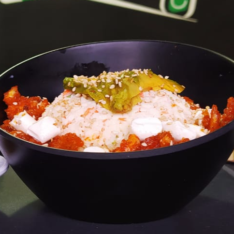Gohan Especial de Pollo Empanizado
