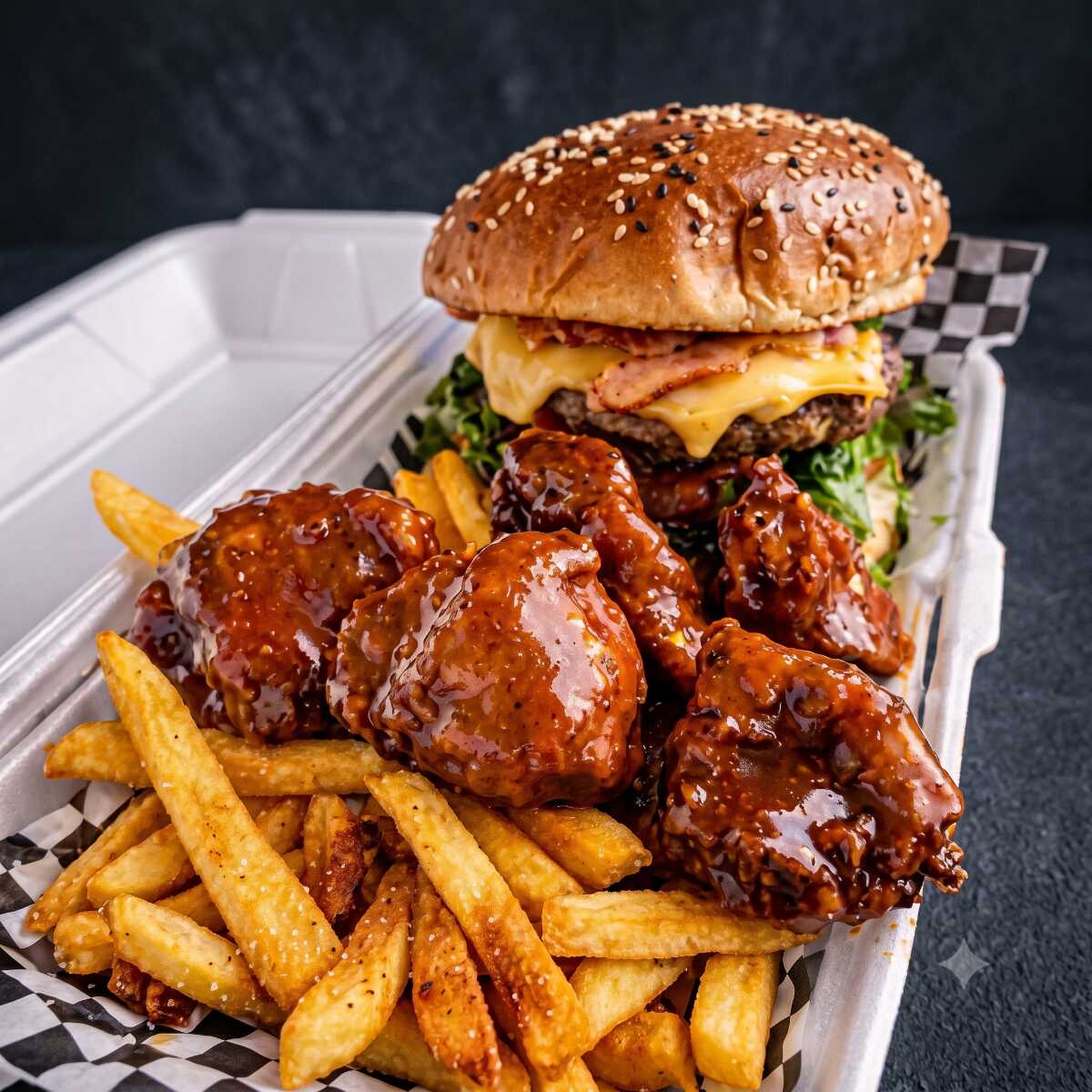 Combo Boneless 250grs + Hamburguesa Norteña