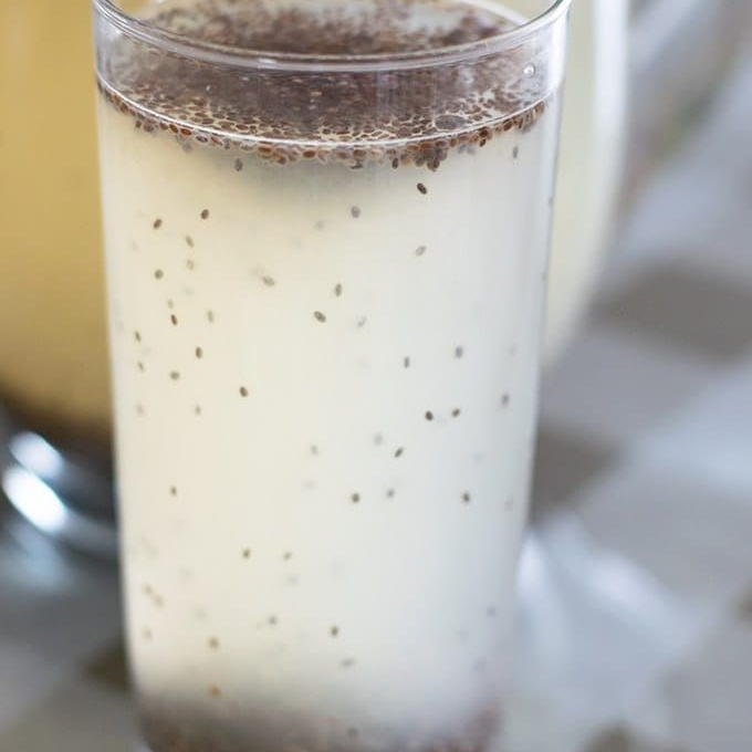 Agua de Limón con Chía