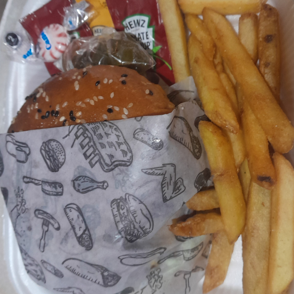 HAMBURGUESA BACON AND CHESSE