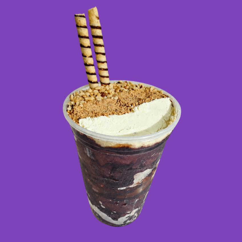 💜 O Verdadeiro Açaí Premium & Super Cremoso!
Preparado na consistência perfeita e batido em nossa receita especial para garantir o máximo de sabor e refrescância. Uma combinação irresistível, montada com todo capricho e camadas generosas de complementos e rodelas de banana.
Entrega Super Rápida 🚀
Chega Geladinho no Ponto Certo! 🧊