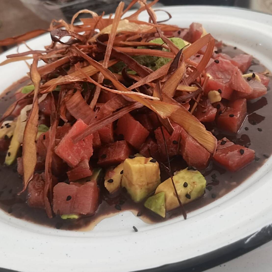 Atún Fresco en Salsas Negras Orden