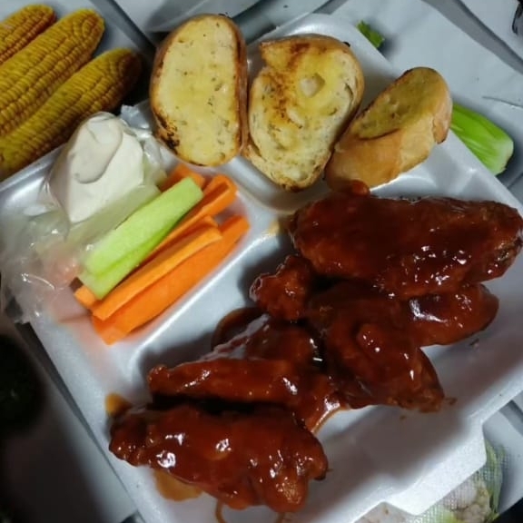 Alitas y Boneless