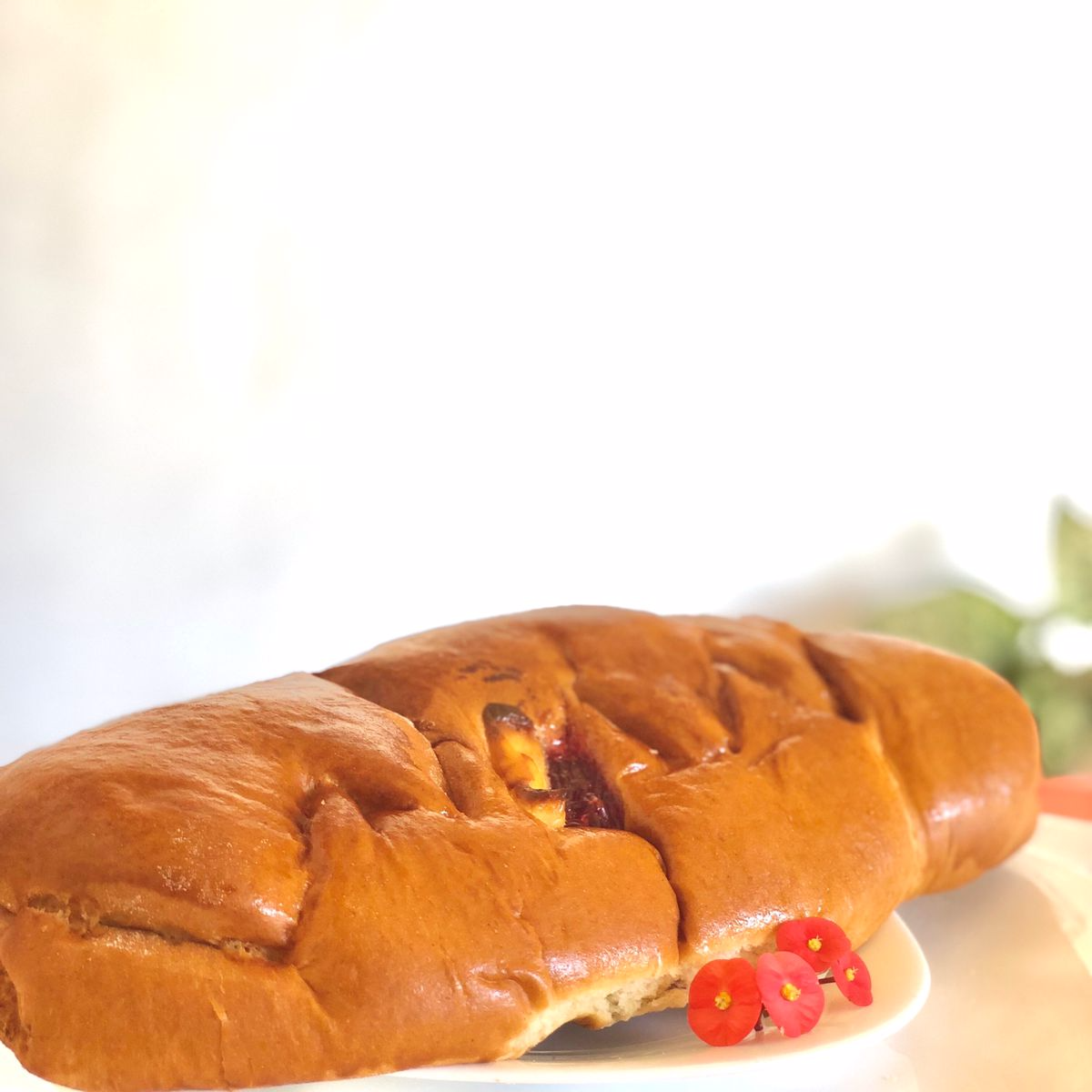 Trenza Dulce de Queso Crema con Mora