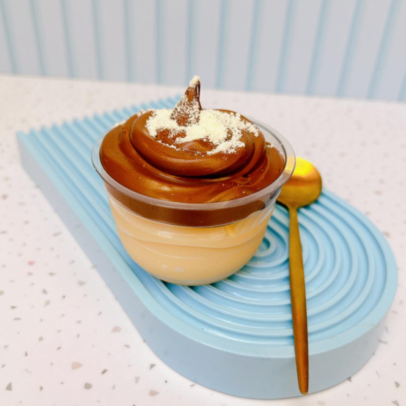 Para quem ama Ninho com Nutella! Delicioso brigadeiro de Ninho com Nutella pura finalizado com granule ao leite