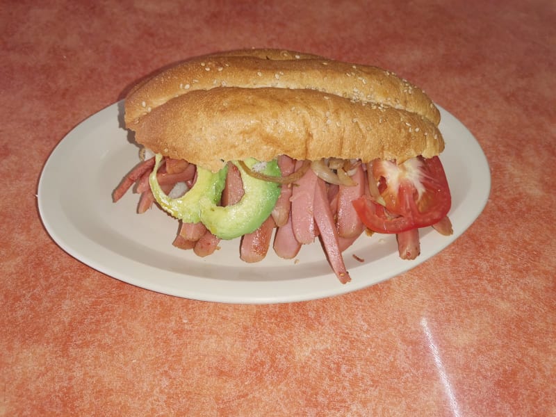 Torta de Salchicha Asada
