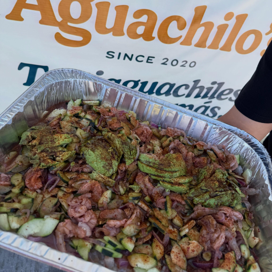 Charola de Aguachiles (5 Personas)