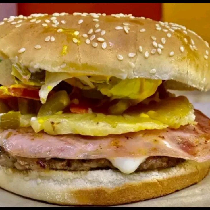 Hamburguesa Hawaiana