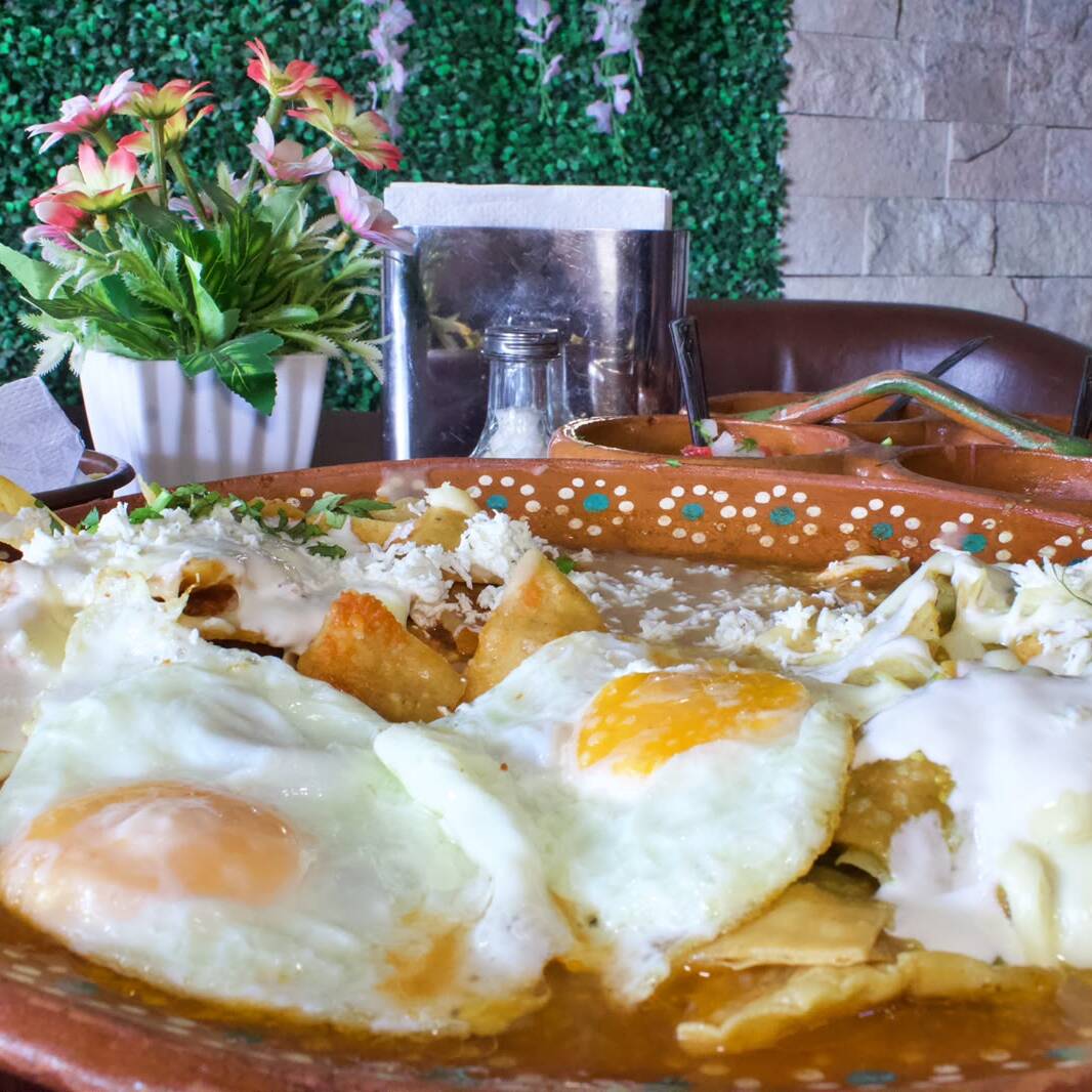 Chilaquiles Rojos