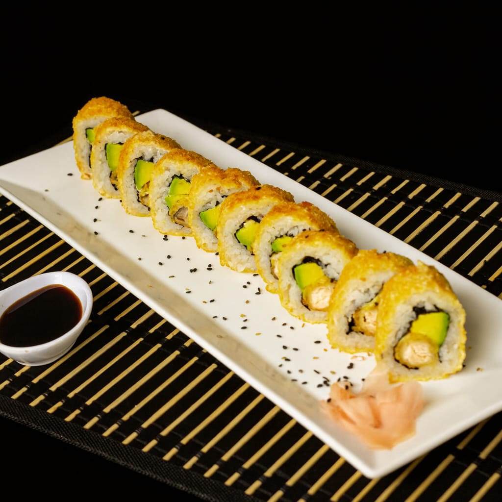 CORAL ROLL (10 bocados)