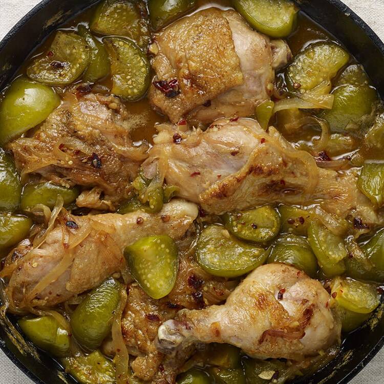 Pollo Entomatado