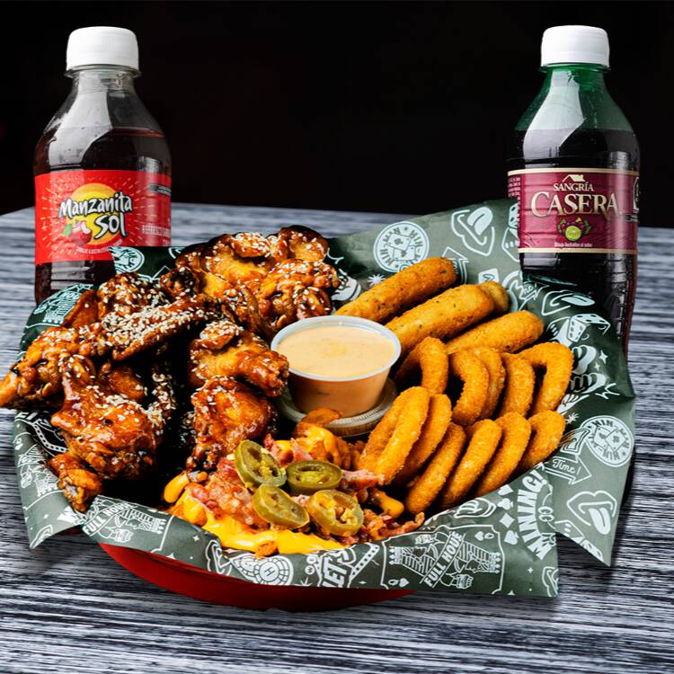 Charola Poker Sampler + Refresco.