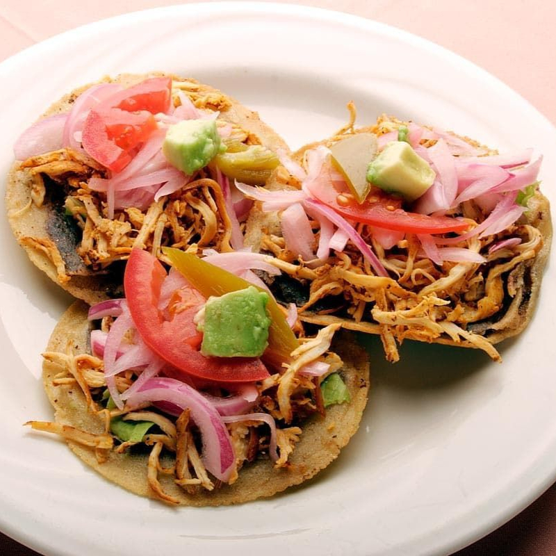 Panuchos (Cochinita, Pollo, Pastor o Carne Molida)