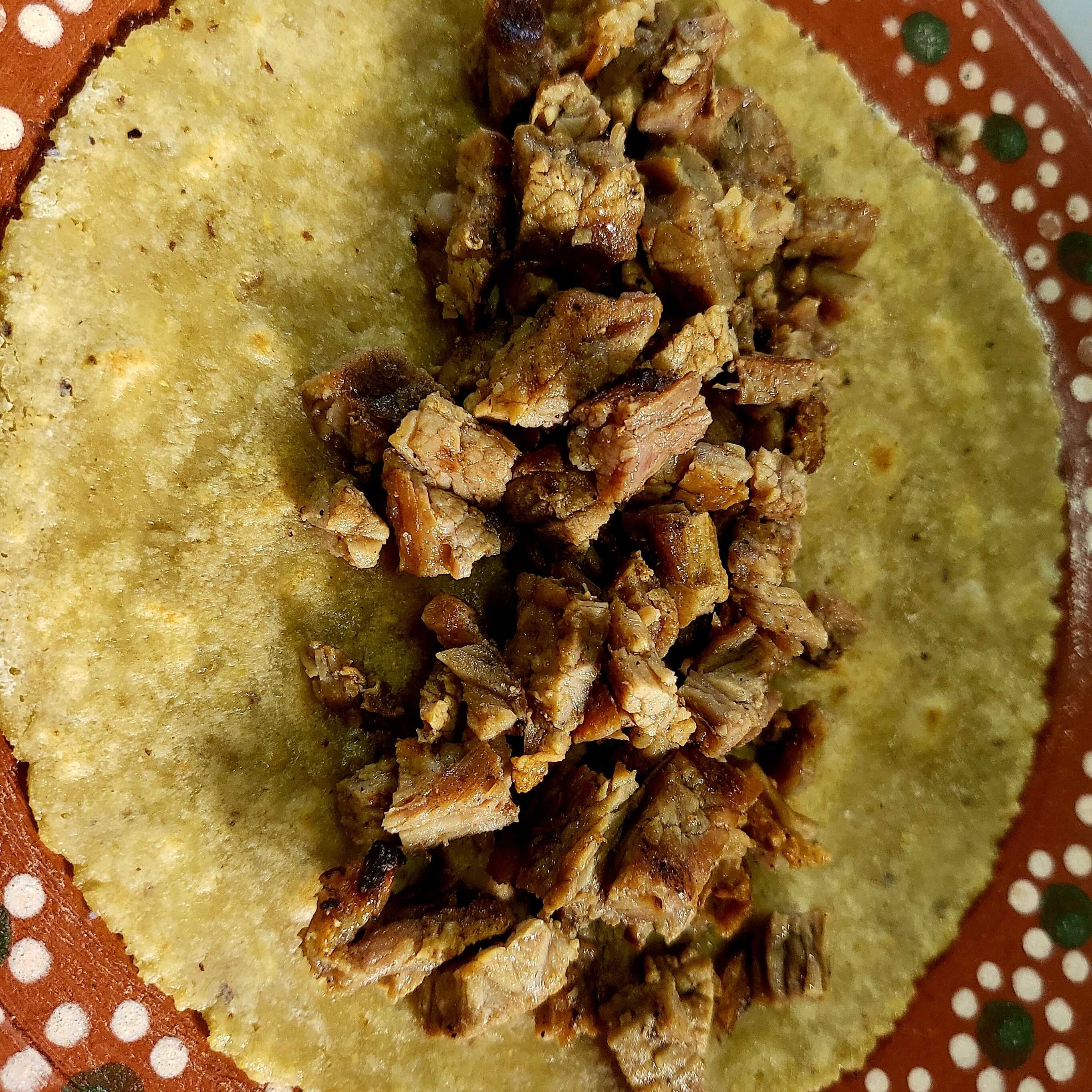 ORDEN DE 4 TACOS DE MAIZ DE CARNE ASADA