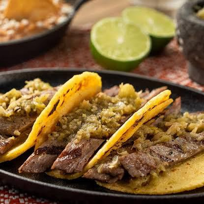 Tacos de Arrachera